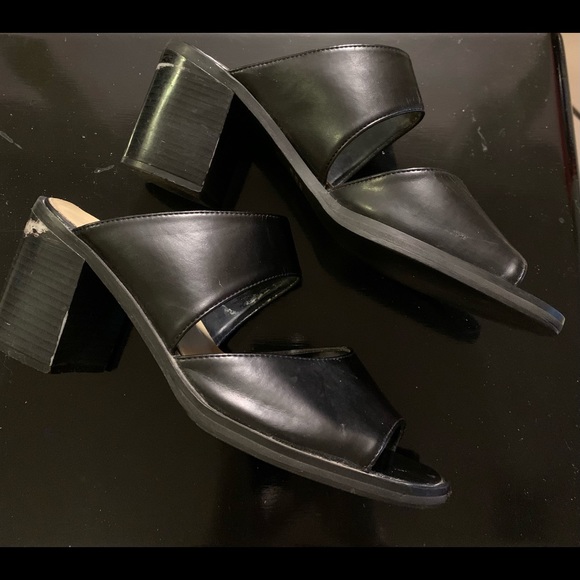 Unlisted Wide Bands Open-Toe Slip-On, 9 - Picture 2 of 7